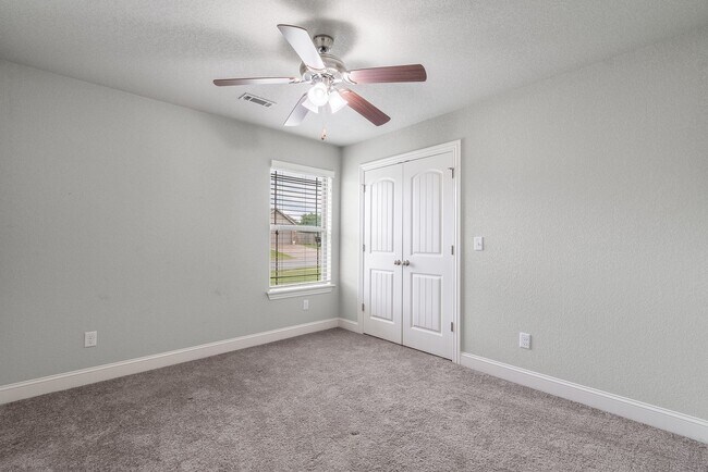 Building Photo - Comfortable Living in Pea Ridge: 3 Bed, 2 Bath Home