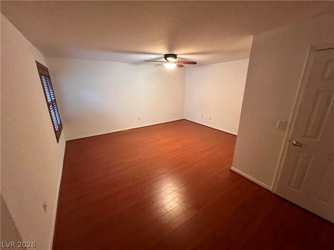 Building Photo - 231 W Horizon Ridge Pkwy
