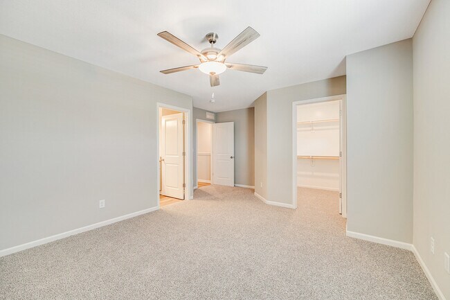 Building Photo - 411 E Benning St