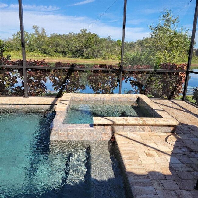 Building Photo - 17335 Blue Rdg Pl