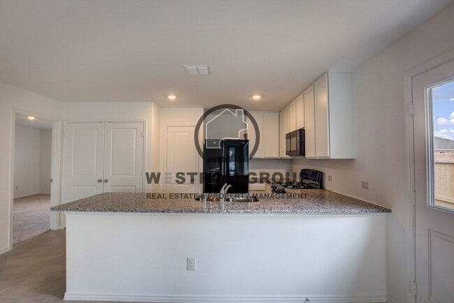 Building Photo - 11831 Arkoma Dr