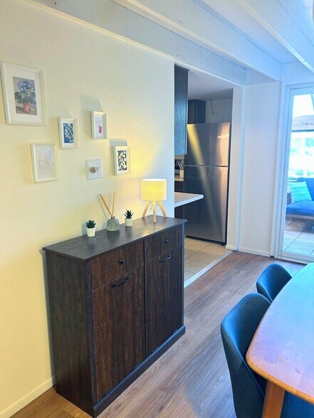 Building Photo - 510 Pitkin St