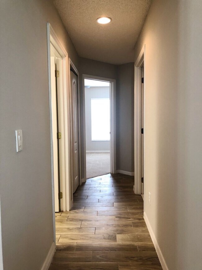 Building Photo - GREAT OVIEDO HOME WITH SOUGHT AFTER SCHOOLS