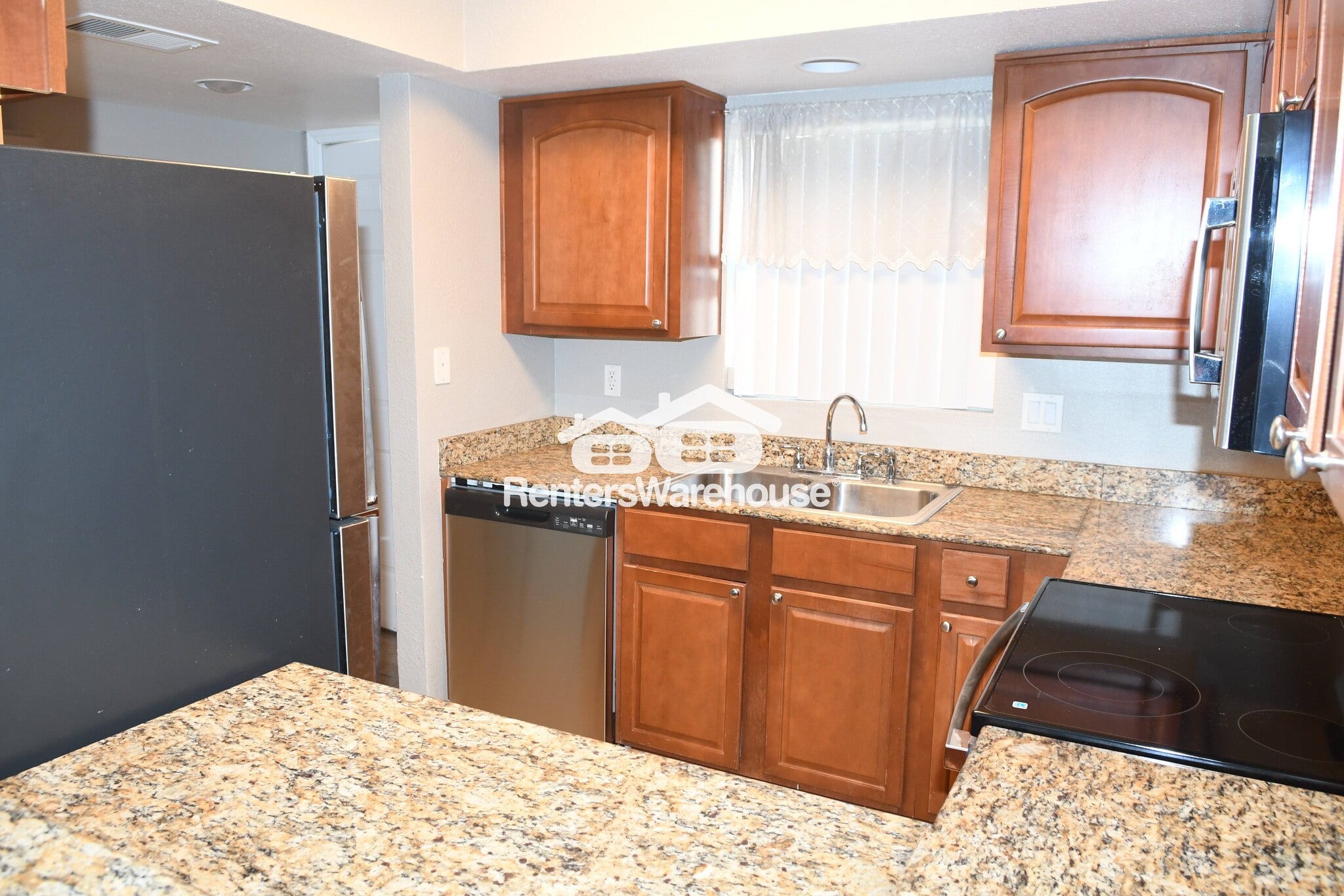 Building Photo - 3420 W Danbury Dr