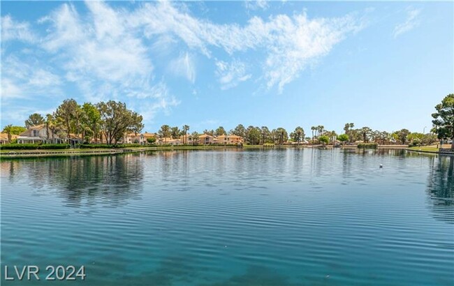 Building Photo - CHARMING 3 BEDROOM CONDO IN DESERT SHORES ...