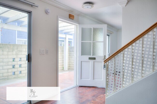 Building Photo - Arcadia School District | Quiet 4-Unit Community