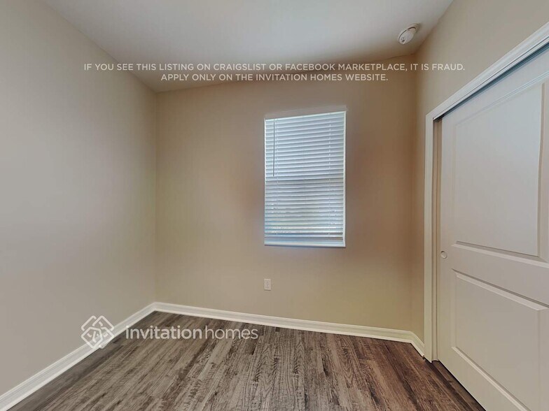 Building Photo - 4332 Moon Shadow Loop