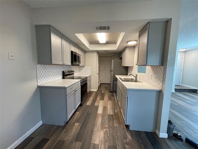 Building Photo - 8810 Springmail Cir
