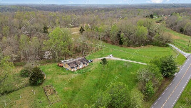 Building Photo - 7929 Daugherty-Capley Rd