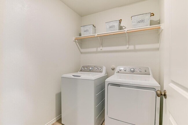 Building Photo - 2616 Schwartz Ln