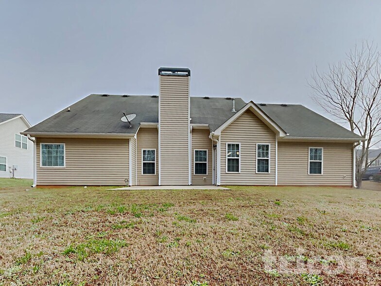 Building Photo - 110 Brooks Cir