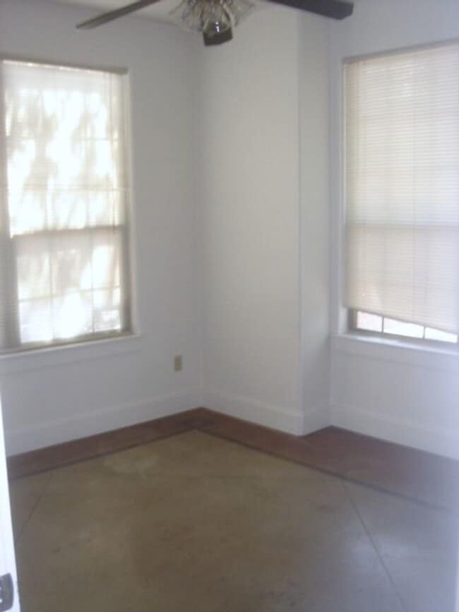 Building Photo - 5101 Martin Ave