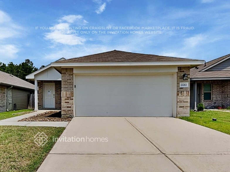 Primary Photo - 22263 Stoney Ravine Dr