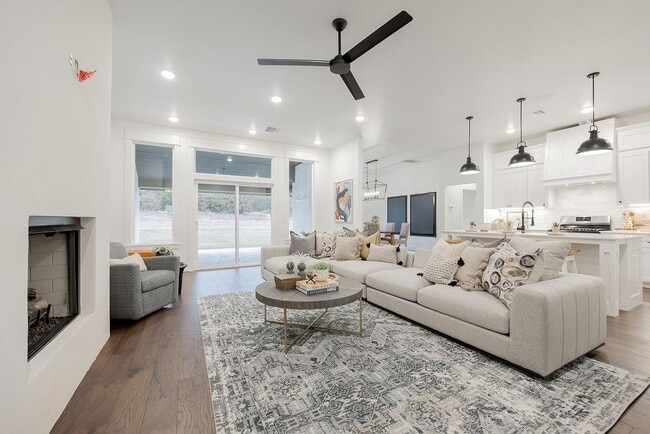 Building Photo - 7917 Behr Dr