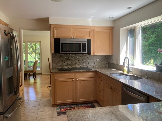 Primary Photo - CLICK "REQUEST A TOUR" NOW!