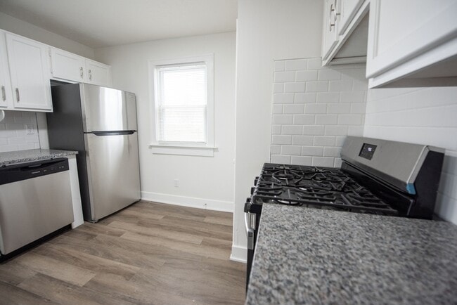 Building Photo - 1937 Washington Ave