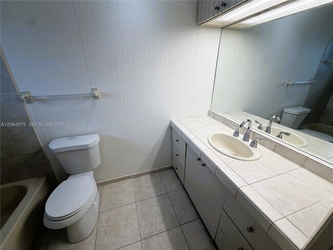Building Photo - 7550 SW 82nd St