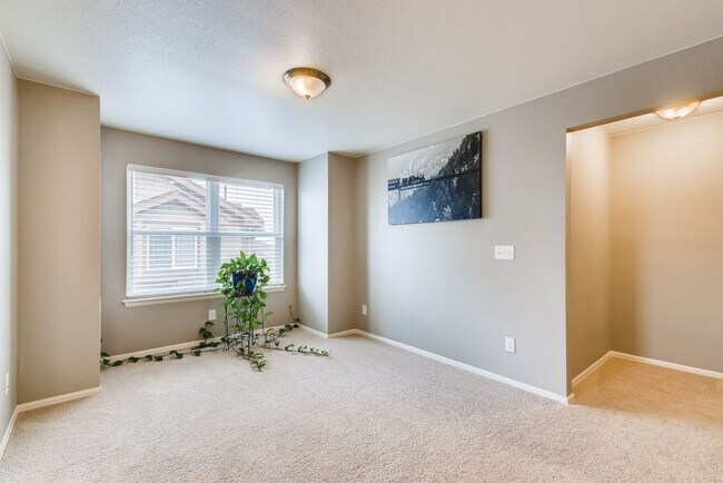 Building Photo - Lovely, Spacious Home in Arvada's Leyden Rock Neighborhood - Available July 6th!