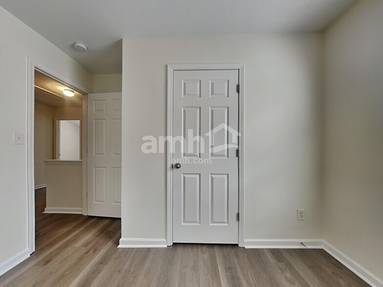 Building Photo - 3736 Amber Meadows Dr