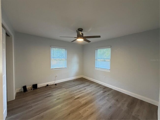 Building Photo - 1947 Chenango Ave