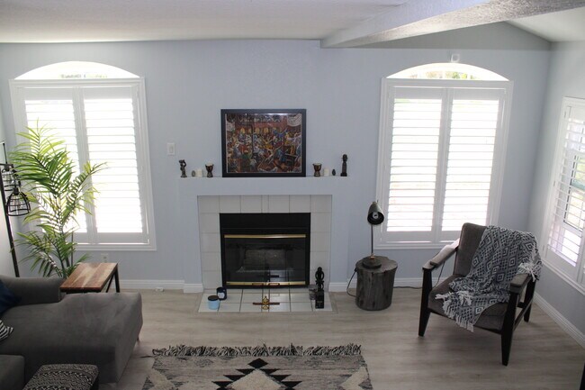 Living Room - 7736 Allerton Ave