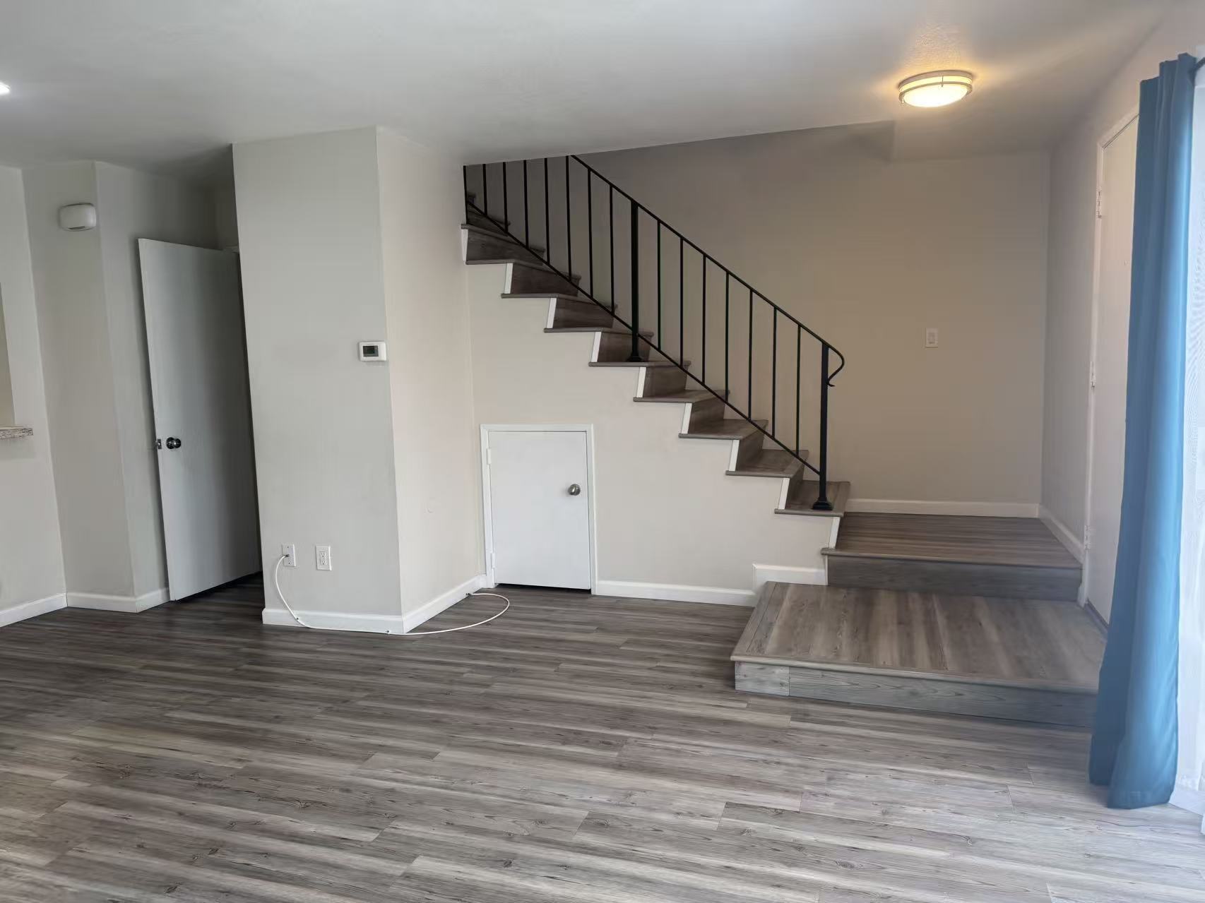 Building Photo - 1119 W Francis St