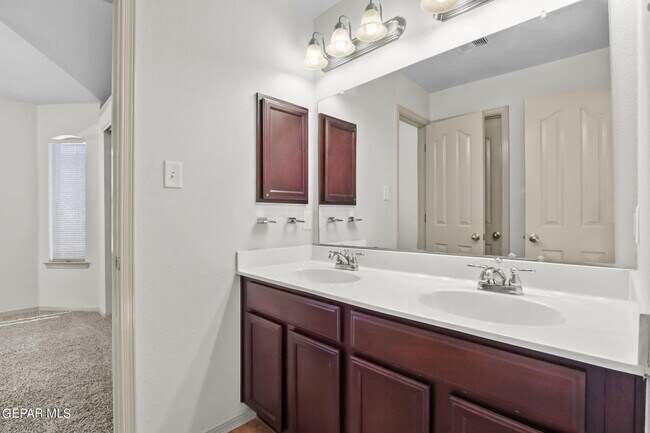 Building Photo - 14438 Miguel Terrazas Dr