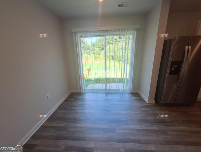 Building Photo - 329 Duck Walk Wy