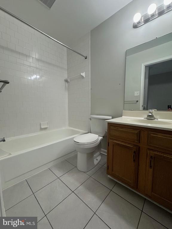 Building Photo - 14634 Stone Range Dr
