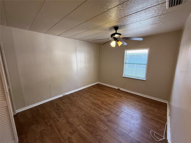 Building Photo - 1619 Sunny St