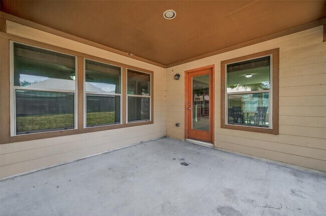 Building Photo - 16506 Lanesborough Dr