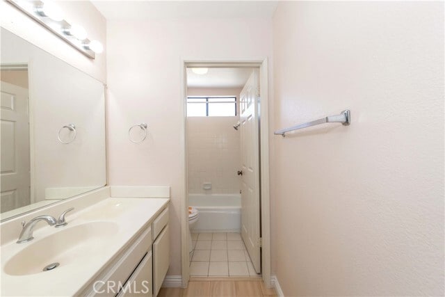 Building Photo - 2577 Plaza del Amo