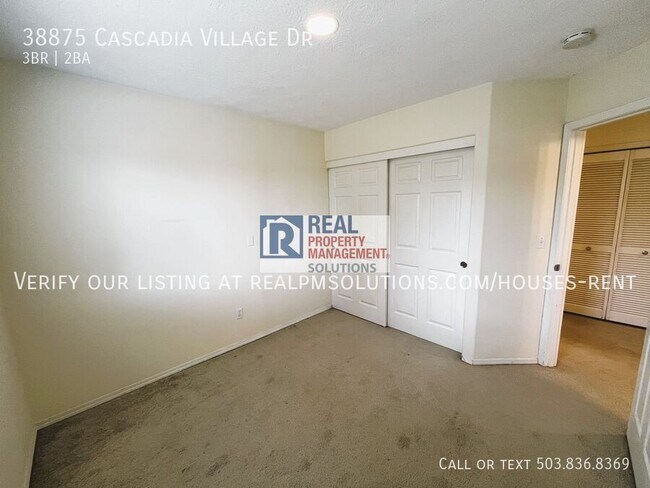 Building Photo - 38875 Cascadia Village Dr