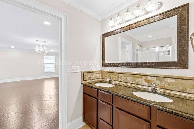 Building Photo - 10988 Flyreel Pl