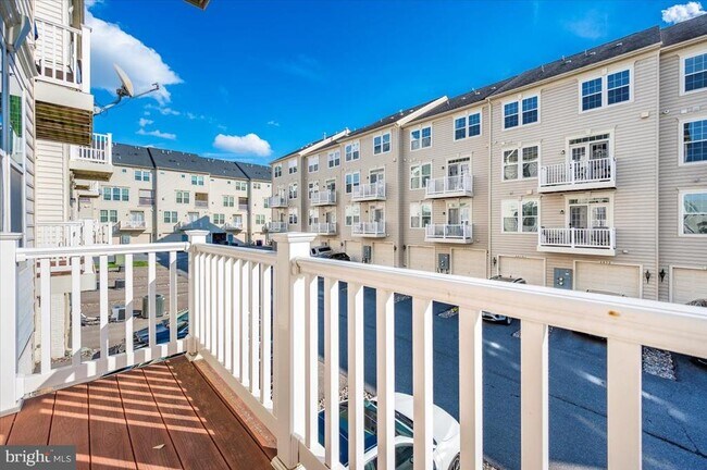 Building Photo - 5059 Small Gains Wy