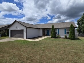 Building Photo - 1980 Normandy Dr