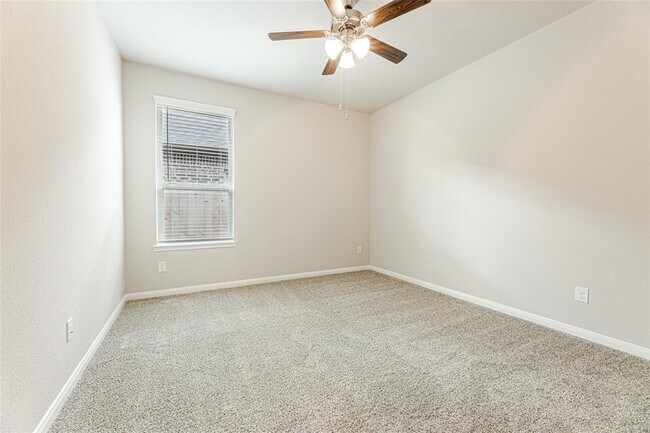 Building Photo - 503 Spring Flower Ct