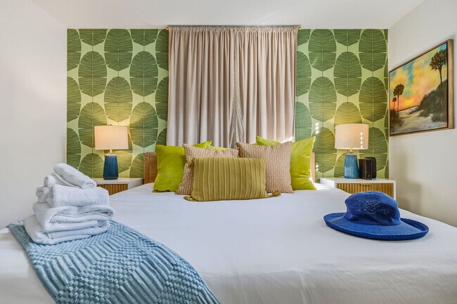 Building Photo - 10861 62nd Ave N