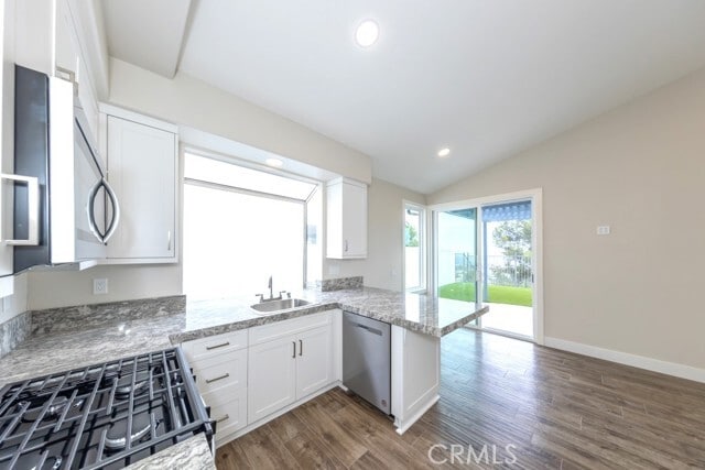 Building Photo - 933 S Dylan Way