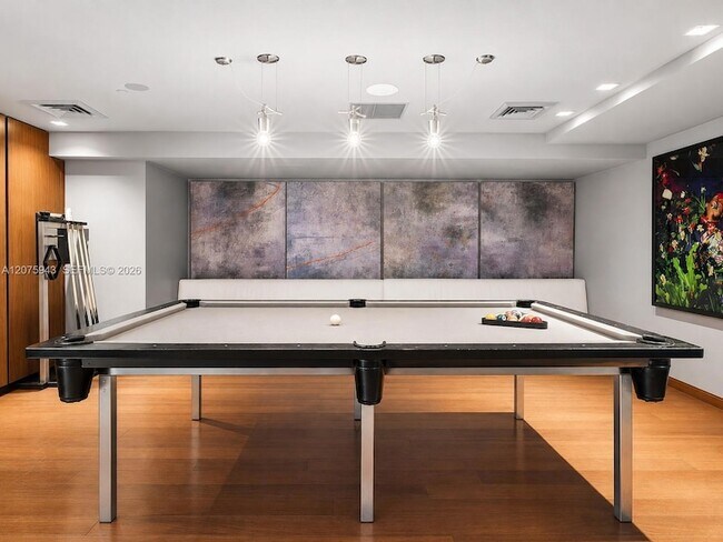 Building Photo - 335 S Biscayne Blvd