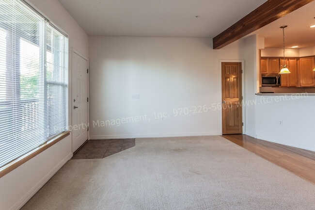 Building Photo - Beautiful 2- Bedroom near Miramont Park!