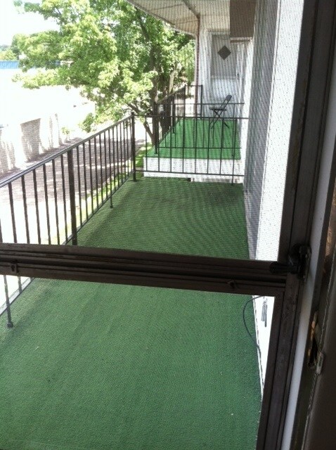 Building Photo - 24925 Jefferson Ave