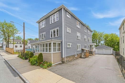 Building Photo - 112 Harrison St