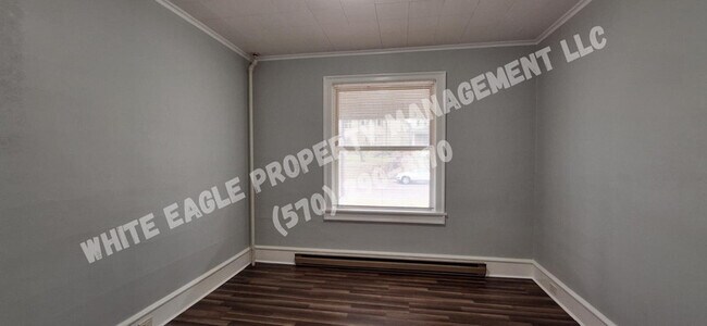 Building Photo - 836 N Main Ave