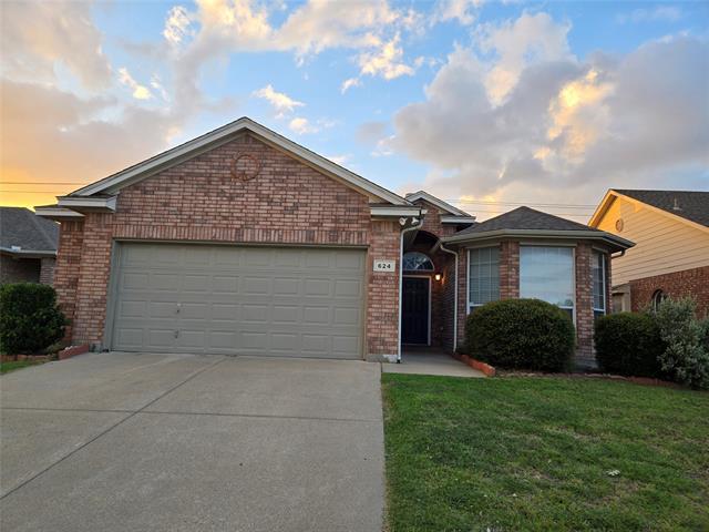 Building Photo - 624 Caravan Dr