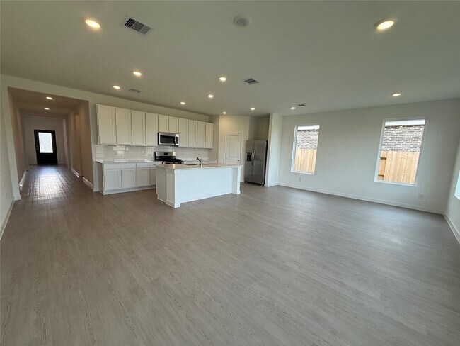 Building Photo - 22011 Porto Cristo Dr