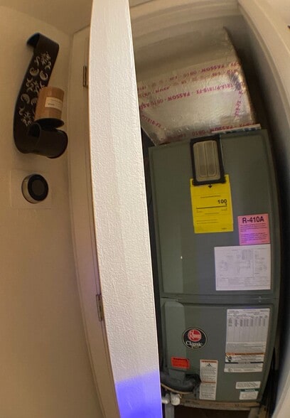 Building Photo - 13450 SW 5th St