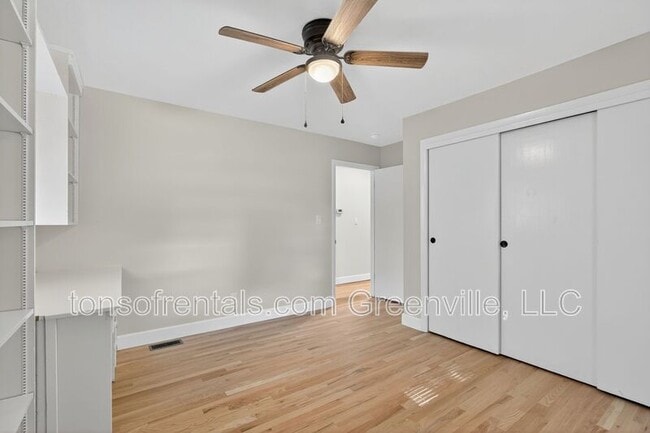 Building Photo - 106 Keloy St