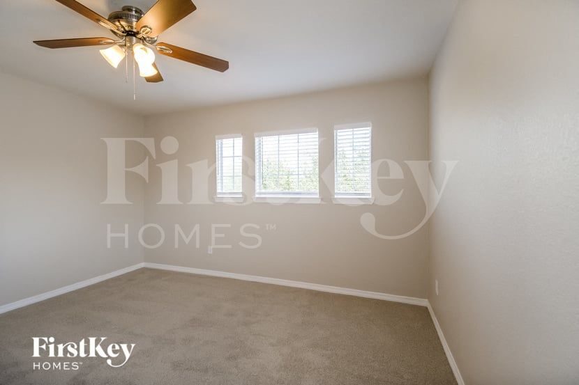 Building Photo - 3432 Ivy Arbor Ln