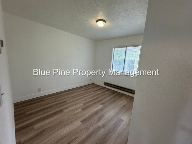 Building Photo - 1222 Holman Ave